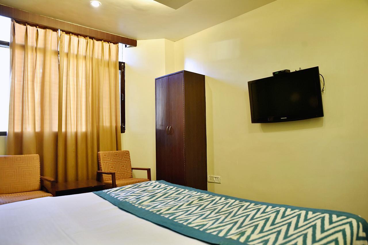 Oyo 8917 Hotel Crystal Palace Shimla Exterior photo